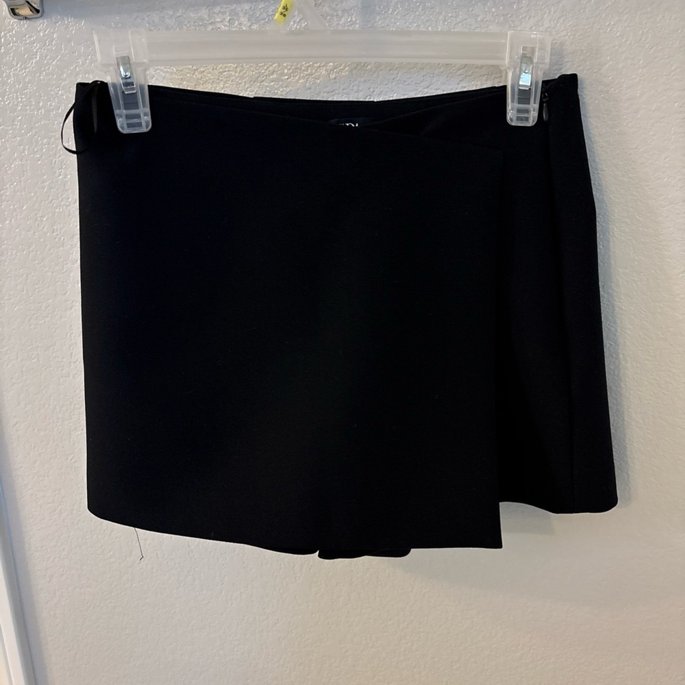 Zara Black Mini Skirt